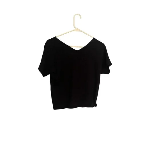 Chicos Women's Black V-Neck Short Sleeve Top Blouse Casual Everyday - Picture 2 of 4